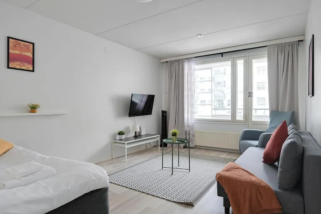 Kotimaailma- Valoisa Kaksio Jopa Viidelle Apartment Helsinki Finland